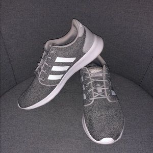 Adidas Cloudfoam Sneakers